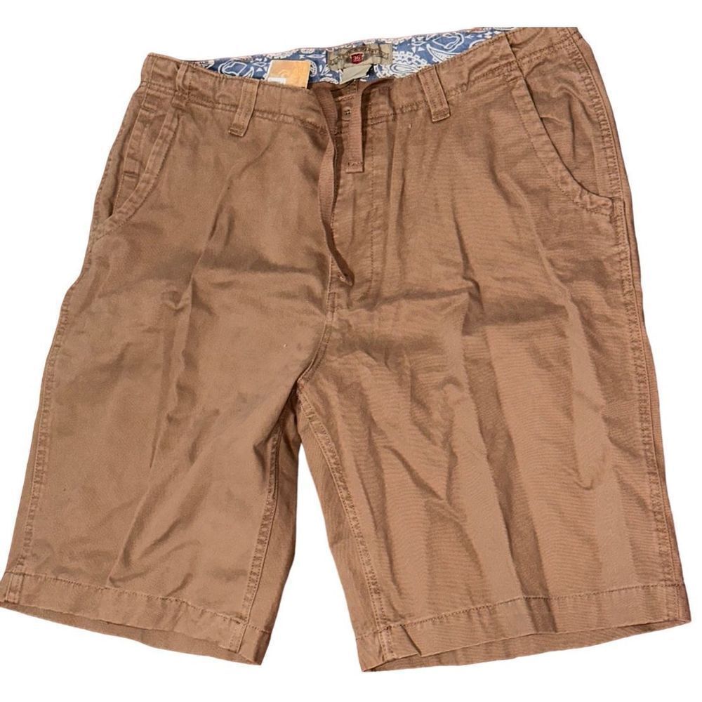 New with tags Steve and Barry's Size 36 Men's Cotton Chino Shorts Tan Flat Front